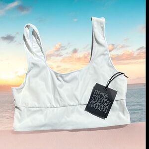 It’s Now Cool Chic White Bikini TOP Ultimate Summer Vibe Vacay Everyday NEW NWT